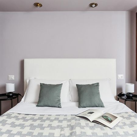 The Best Rent - Spacious One-Bedroom Apartment In Moscova District Milan Exterior photo
