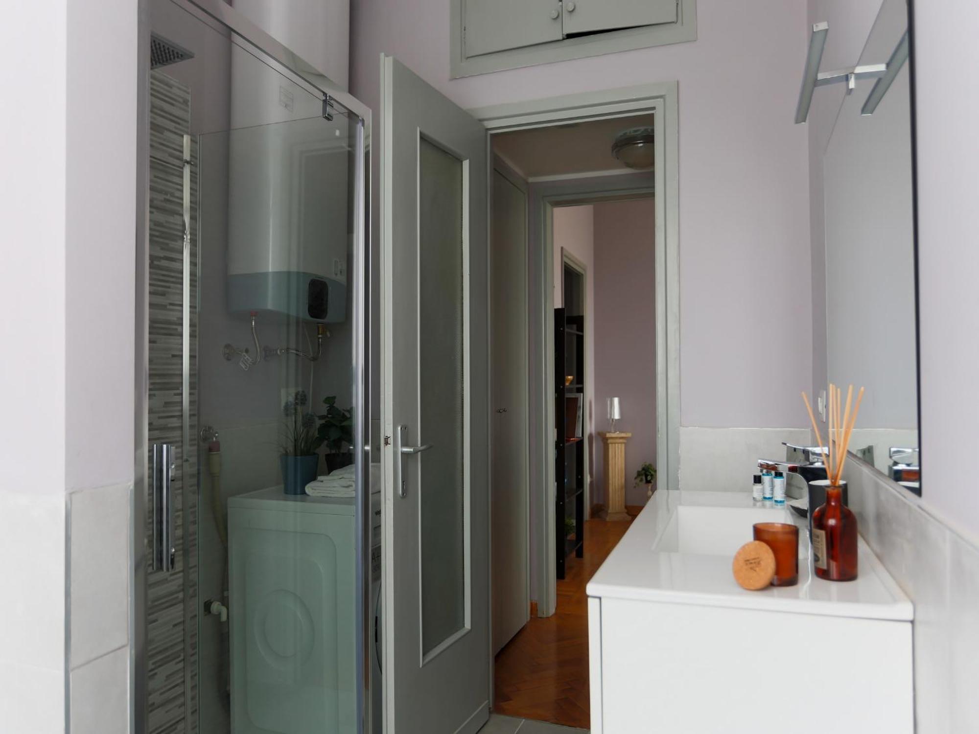 The Best Rent - Spacious One-Bedroom Apartment In Moscova District Milan Exterior photo