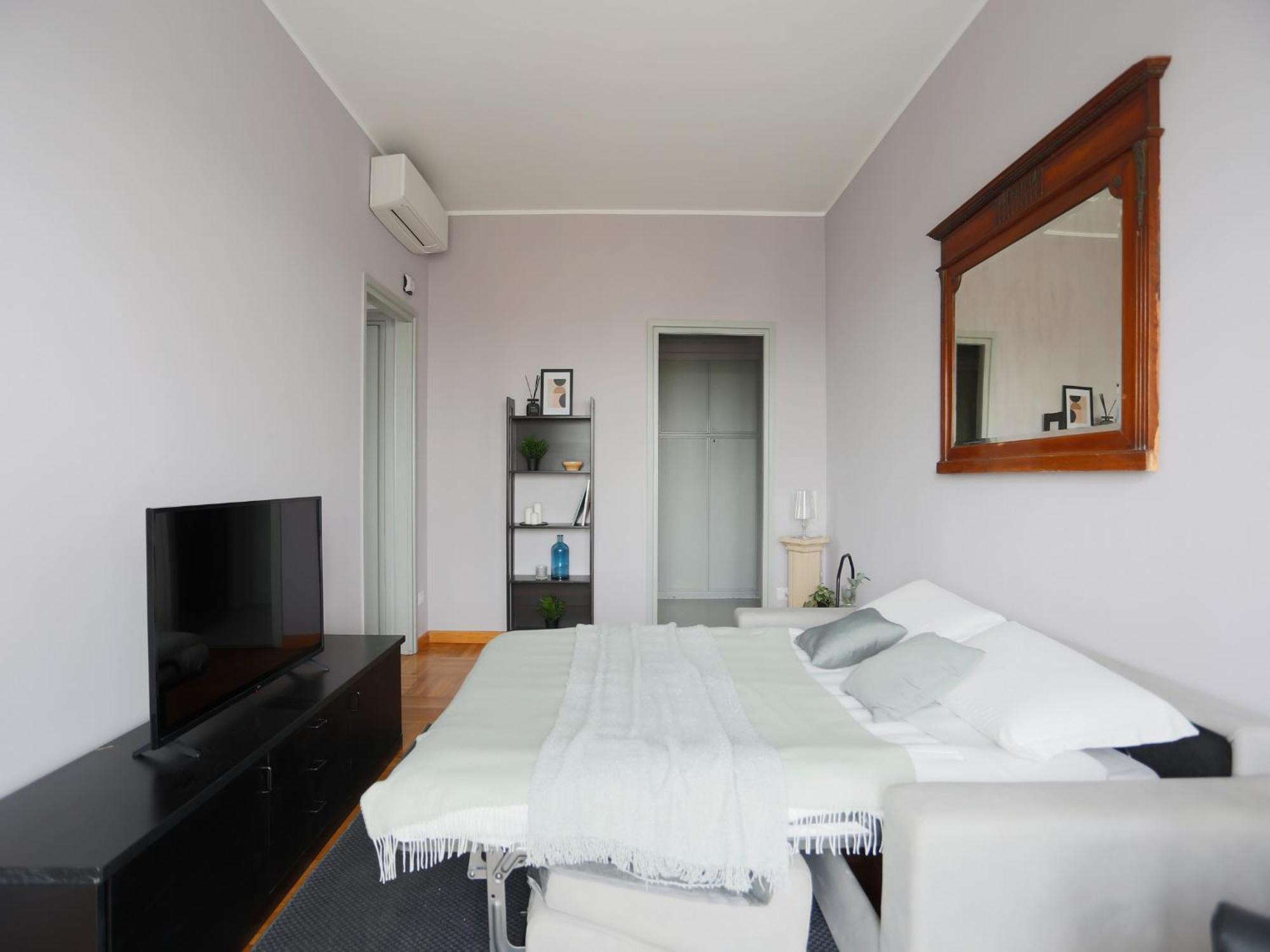 The Best Rent - Spacious One-Bedroom Apartment In Moscova District Milan Exterior photo